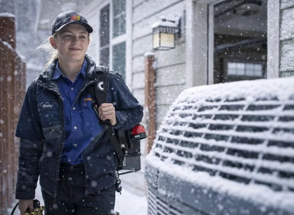 A comfort flow tech making a house call.